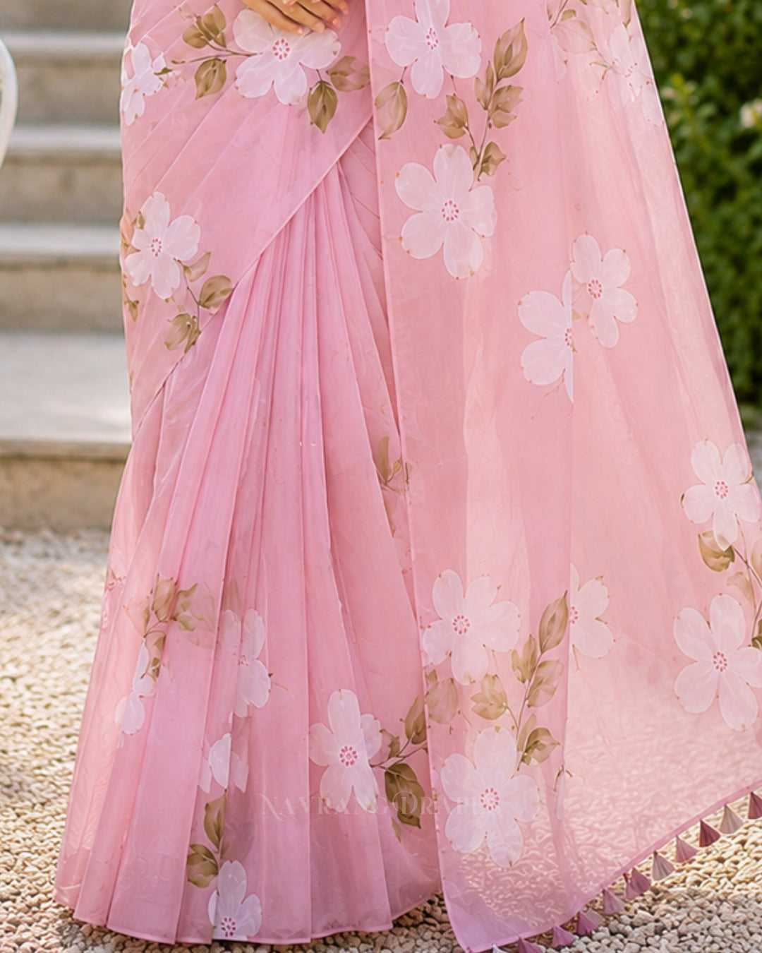 Tanya’s Canvas | Hand-Painted Glass Tissue Silk Saree | Pastel Pink
