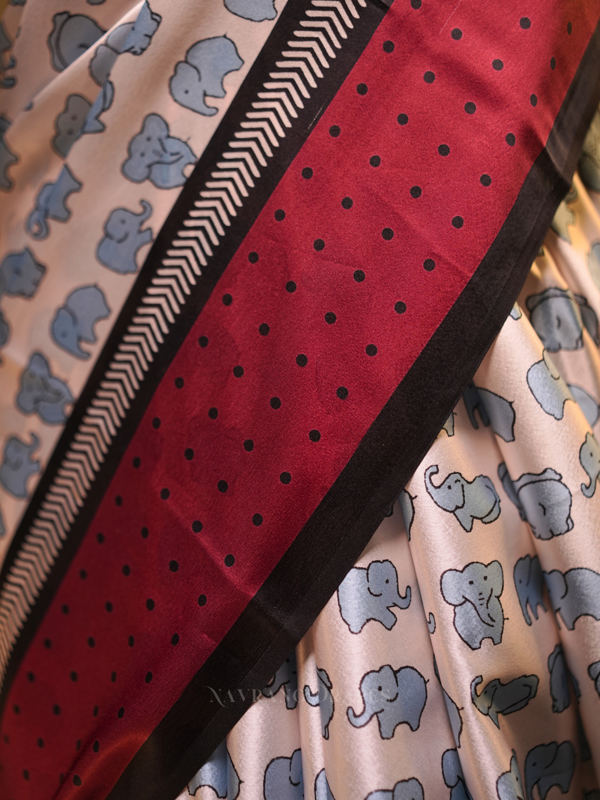 Modern Diva | Soft Silk Saree with Contemporary Print | White