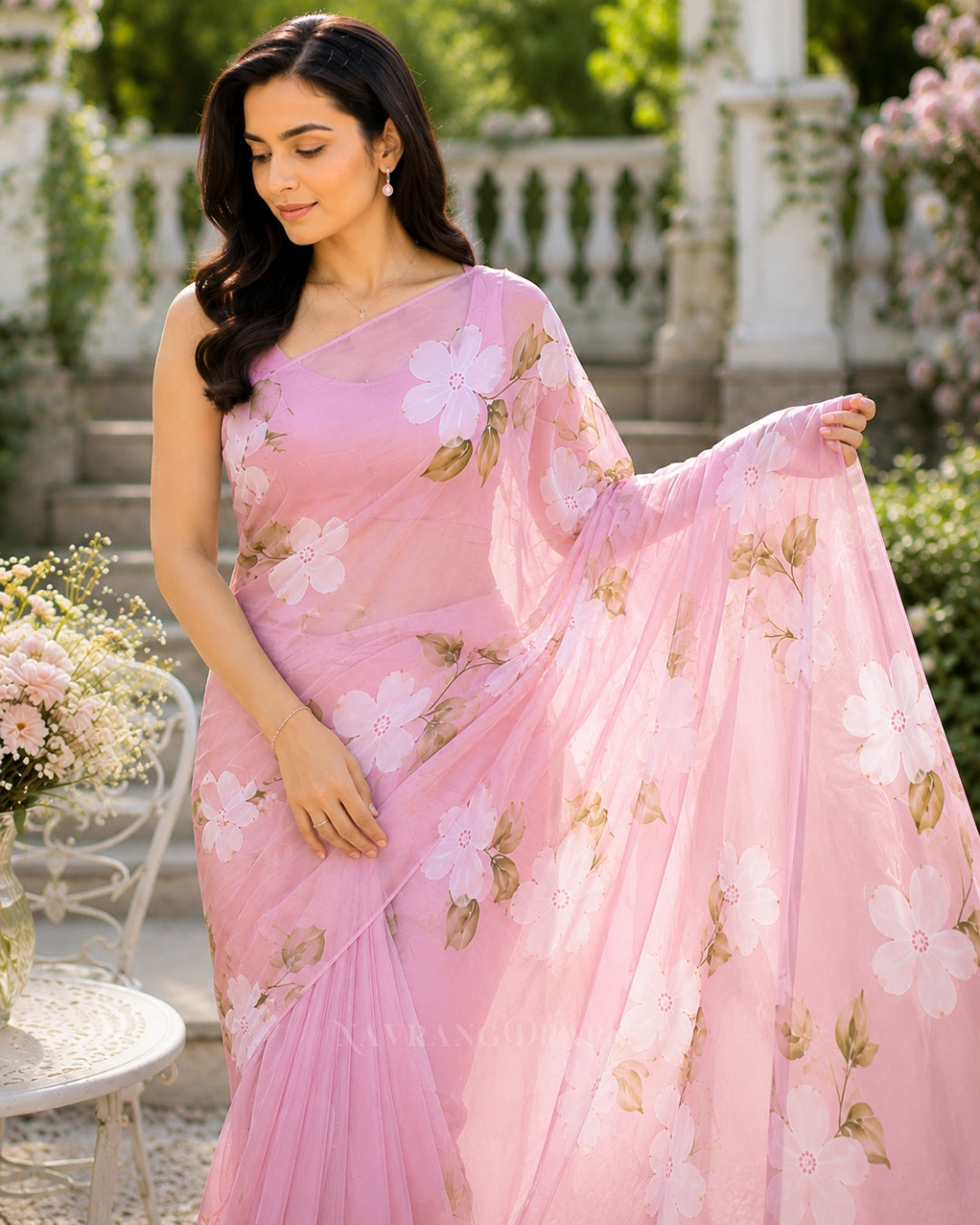 Tanya’s Canvas | Hand-Painted Glass Tissue Silk Saree | Pastel Pink